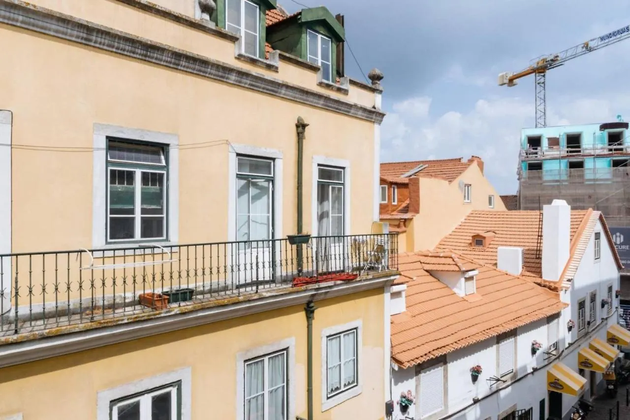 Central 2 Bedroom Apartment In Lisbon